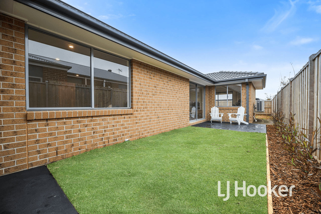 34 Gaudi Boulevard, CORINELLA, VIC 3984