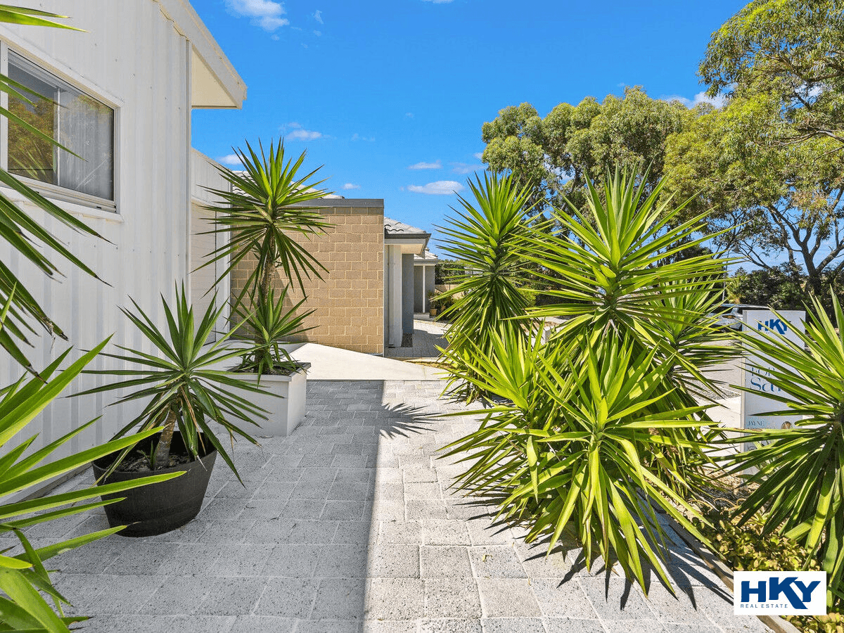 20 Tiller Turn, Yanchep, WA 6035