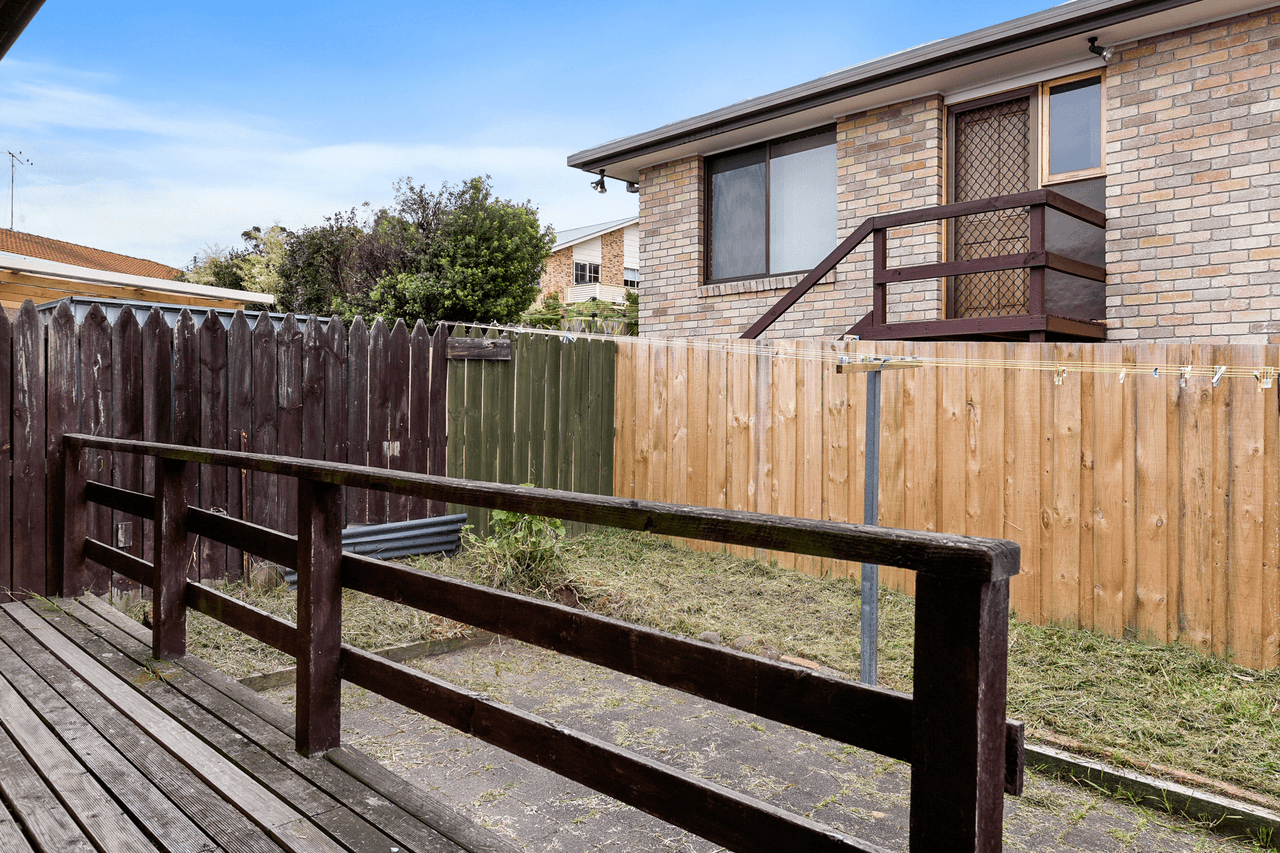 2/44 Lake Vue Parade, MIDWAY POINT, TAS 7171