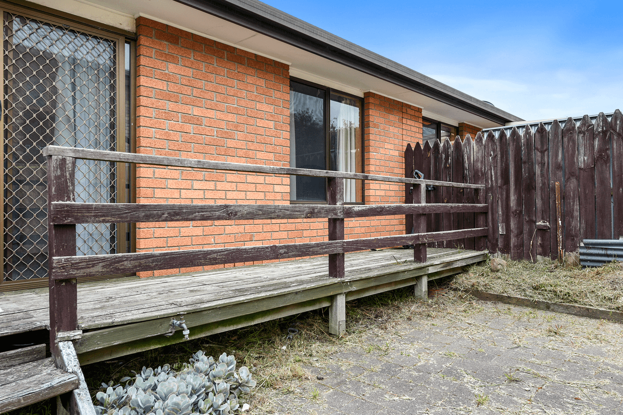 2/44 Lake Vue Parade, MIDWAY POINT, TAS 7171