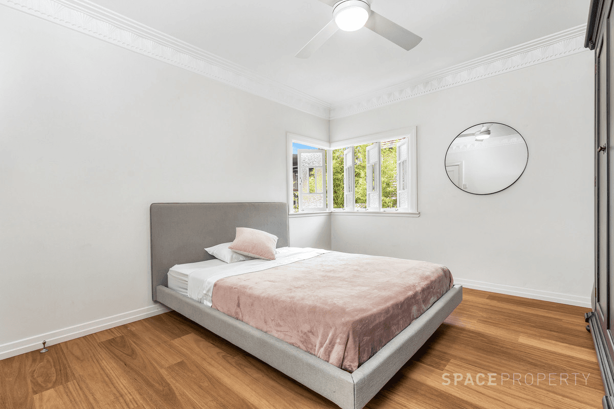 33 Browns Dip Road, Enoggera, QLD 4051