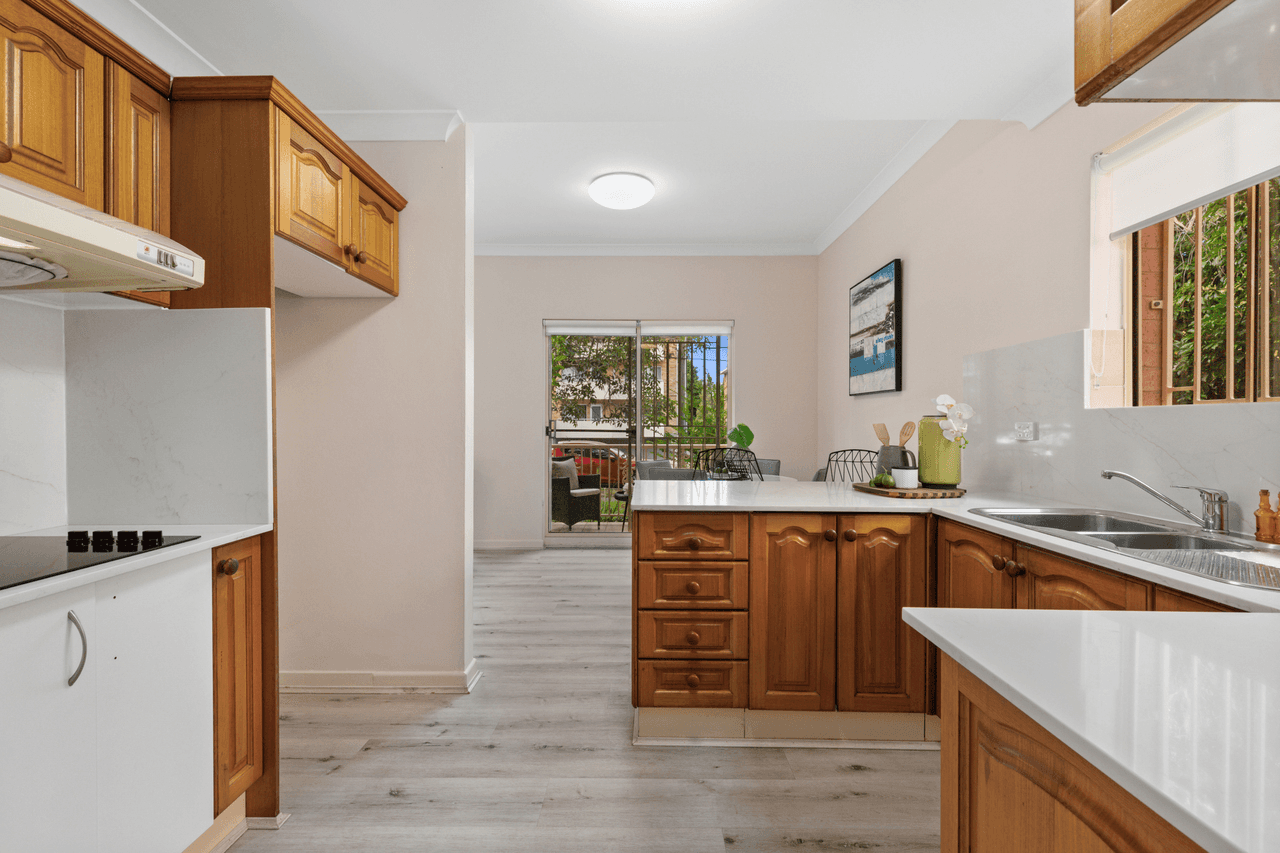 1/59 The Avenue, HURSTVILLE, NSW 2220