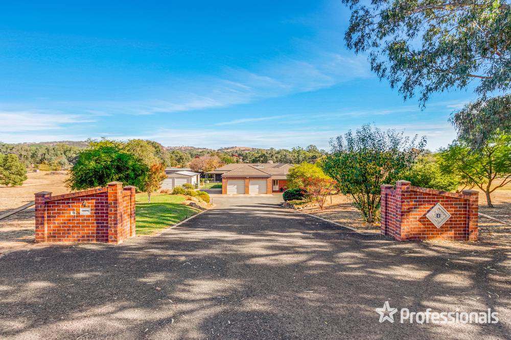 4 Kapooka Road, San Isidore, NSW 2650