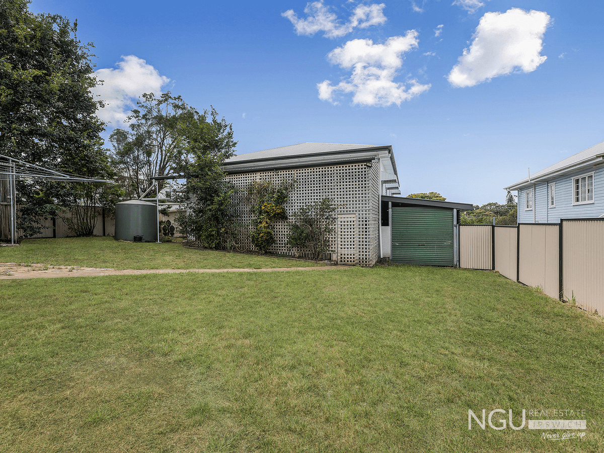 20 Chermside Road, Eastern Heights, QLD 4305