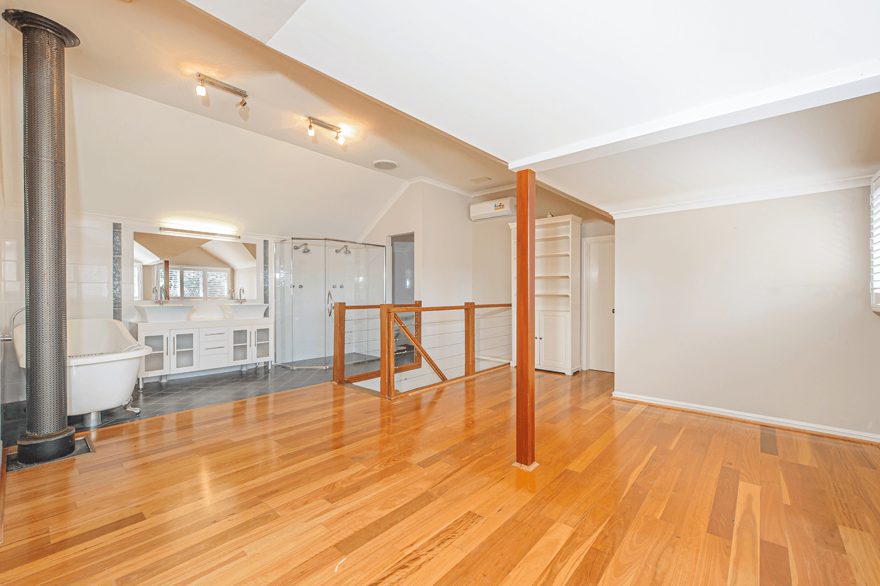 200 Carter Road, THE LAKES, WA 6556