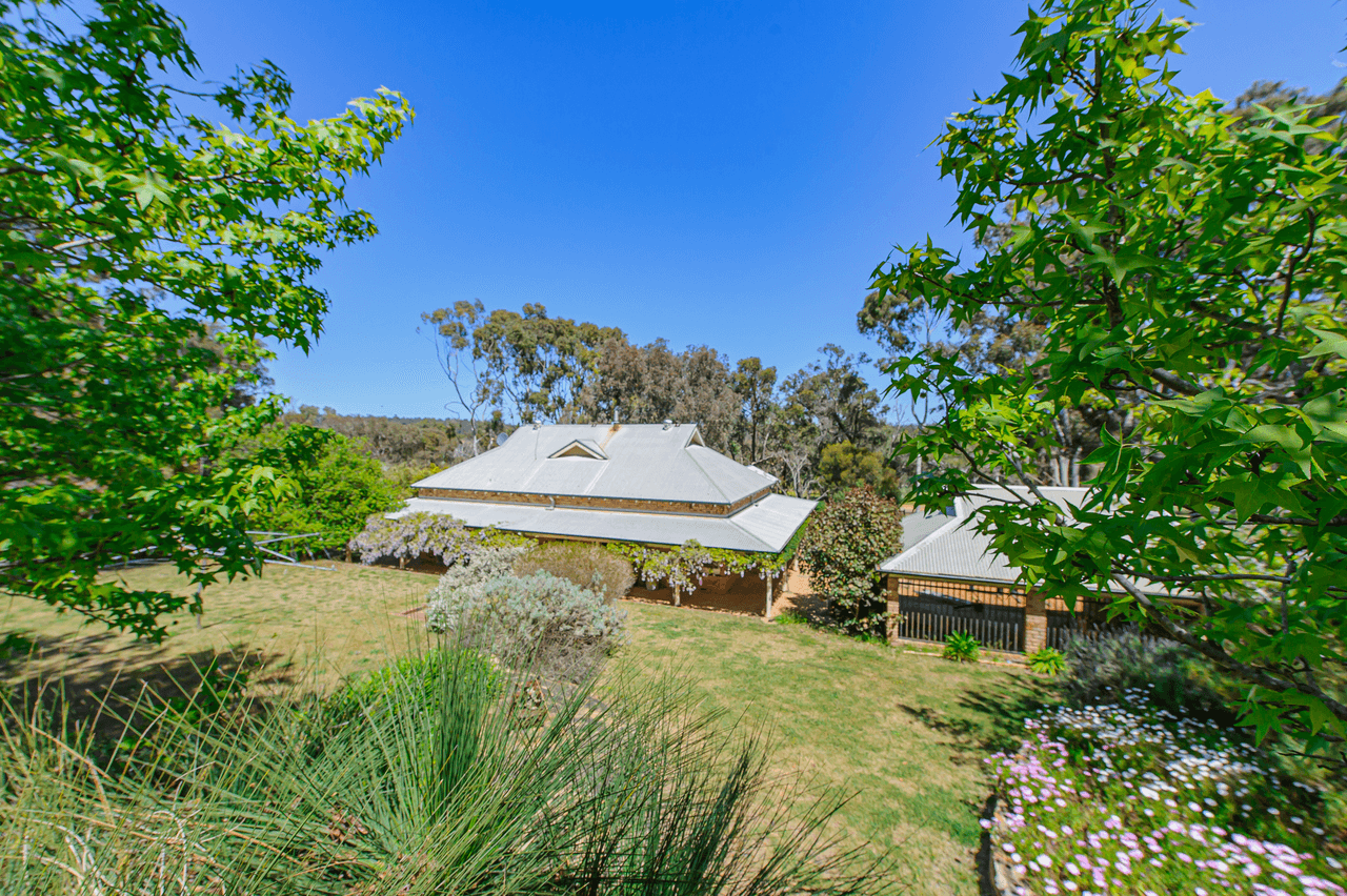 200 Carter Road, THE LAKES, WA 6556