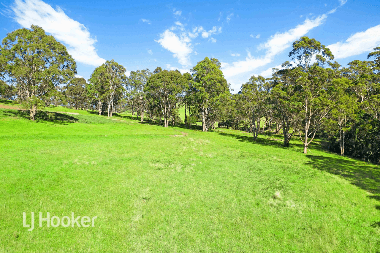 Lot 4/82 Wagonga Scenic Drive, NAROOMA, NSW 2546