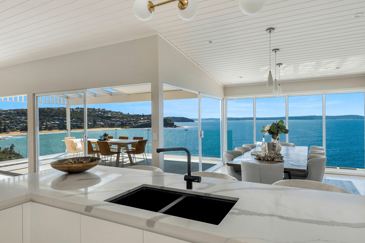 30 Rayner Road, WHALE BEACH, NSW 2107