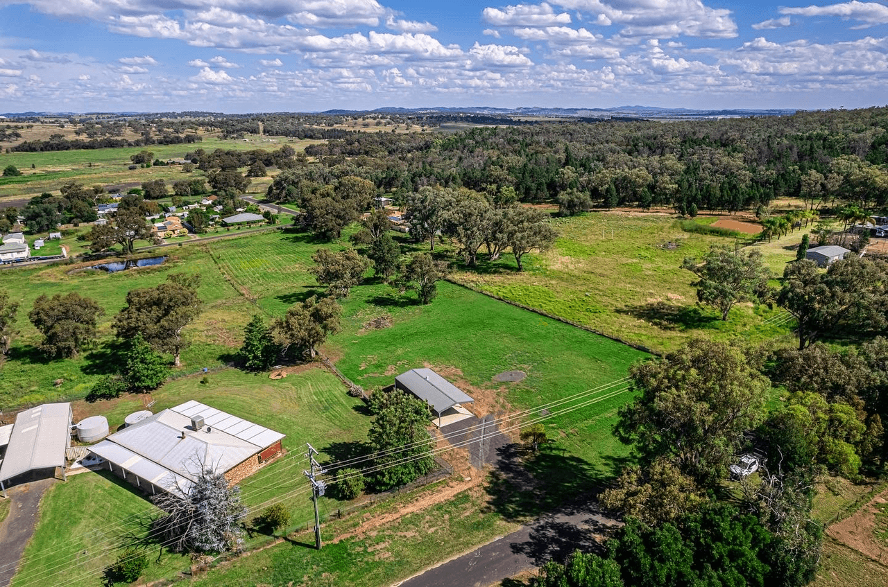 15-17 Douglas Street, GEURIE, NSW 2818