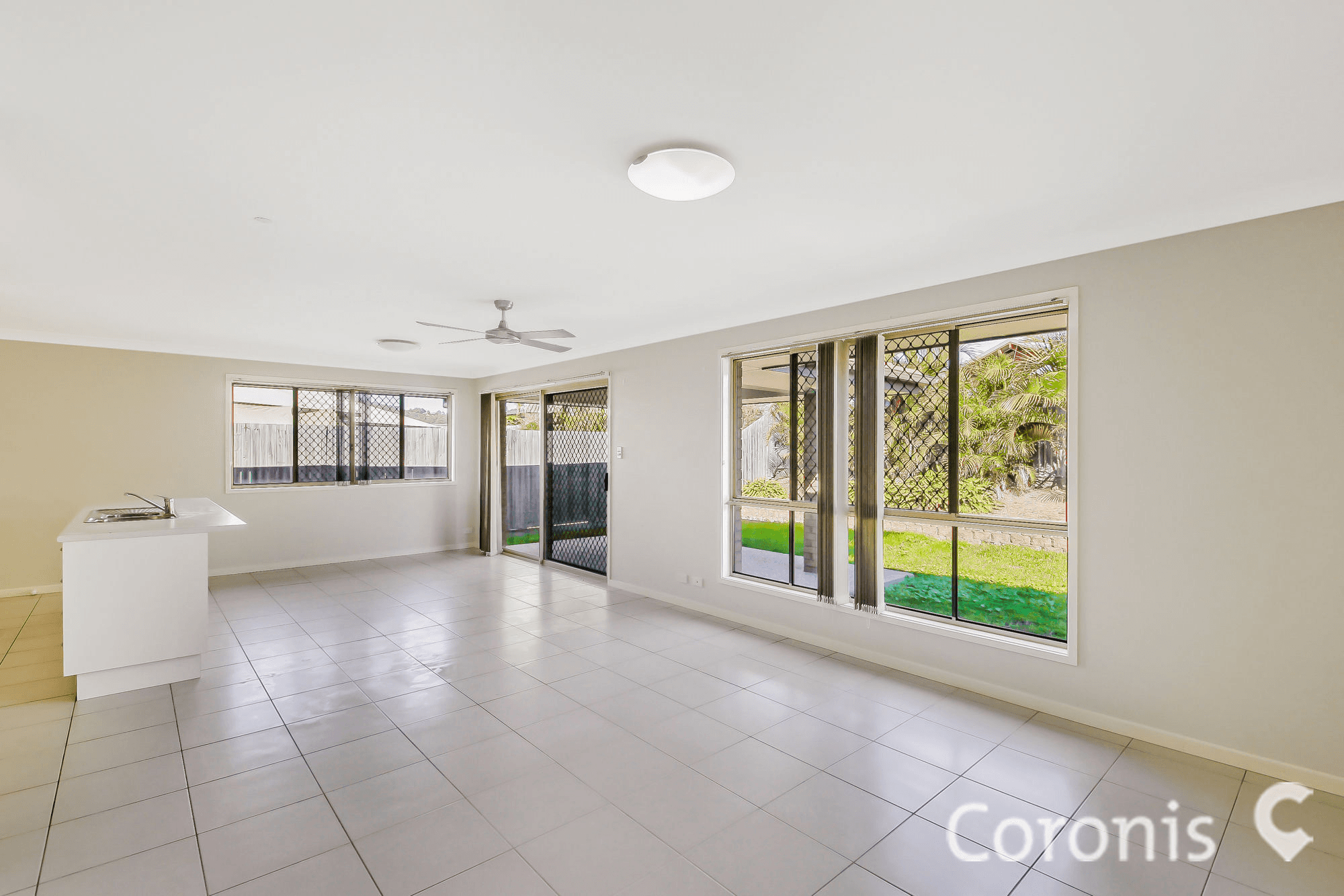 16 Merivale Avenue, ORMEAU HILLS, QLD 4208