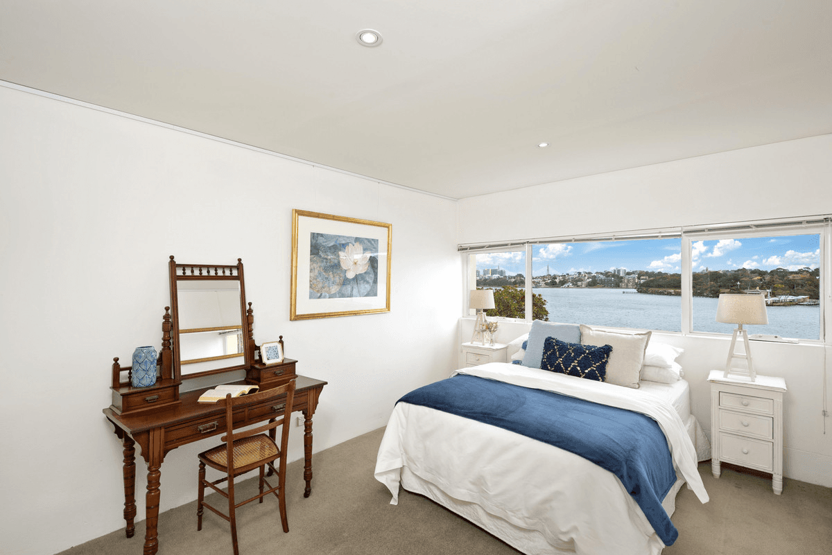 27/14 Blues Point Road, MCMAHONS POINT, NSW 2060