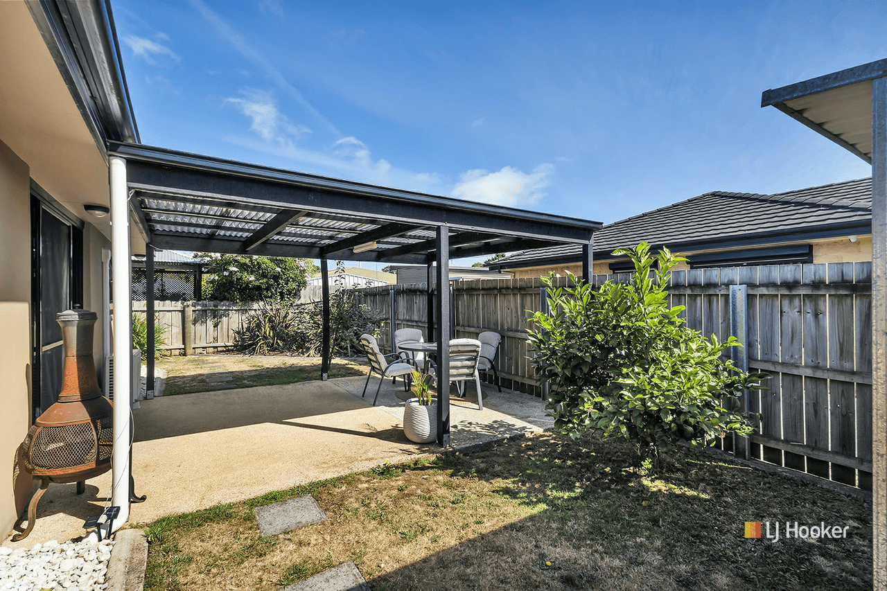 2/90 Lovett Street, DEVONPORT, TAS 7310