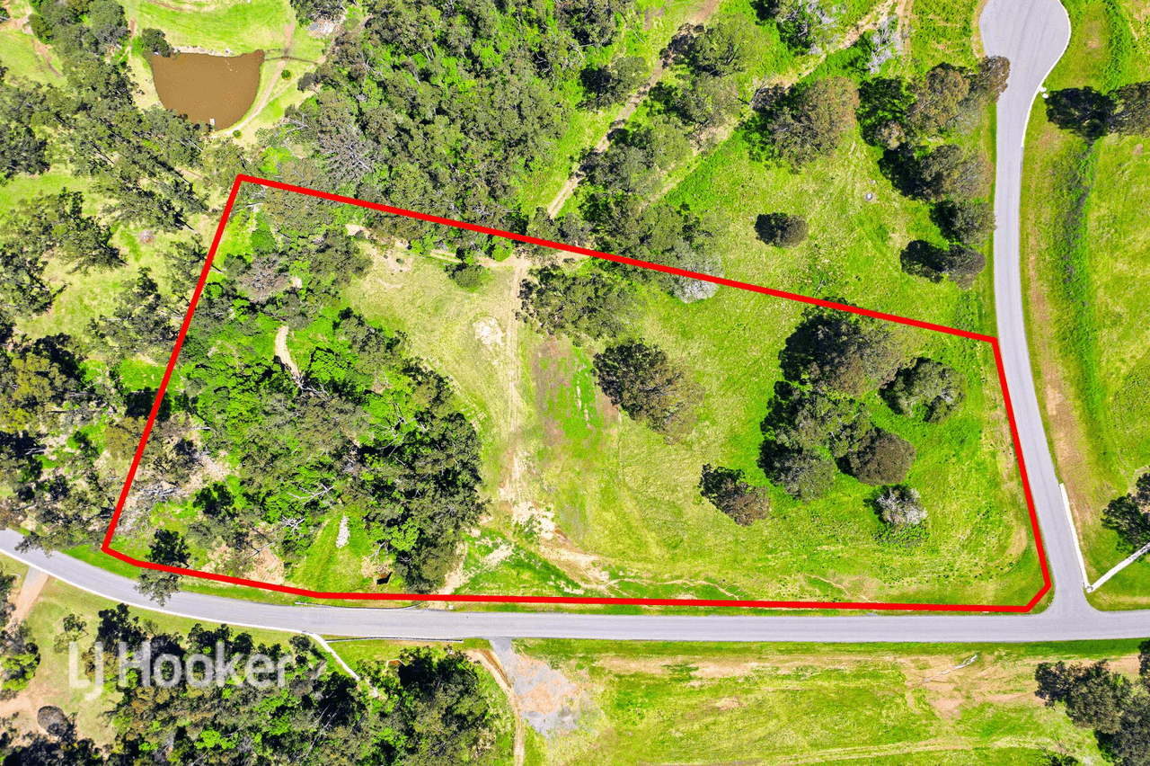 Lot 8/82 Wagonga Scenic Drive, NAROOMA, NSW 2546