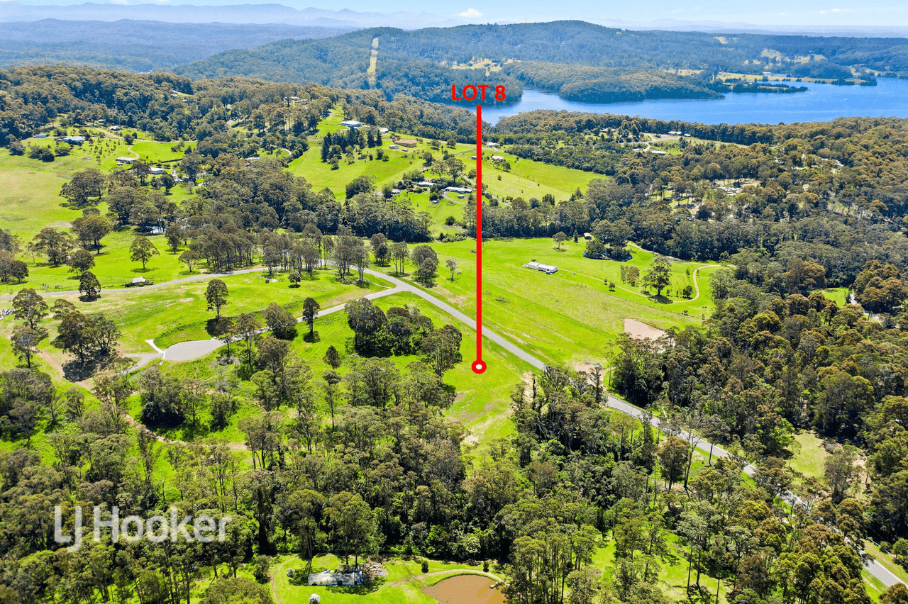 Lot 8/82 Wagonga Scenic Drive, NAROOMA, NSW 2546