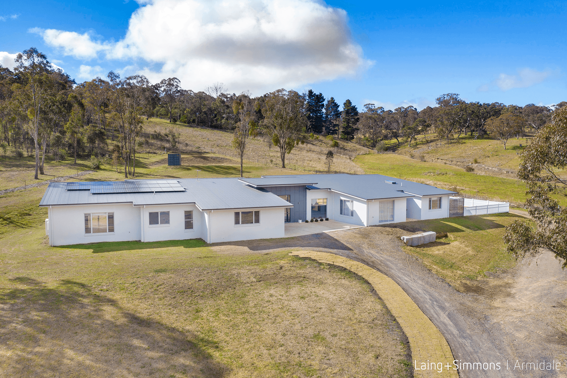 21 Ailsa Crescent, Armidale, NSW 2350