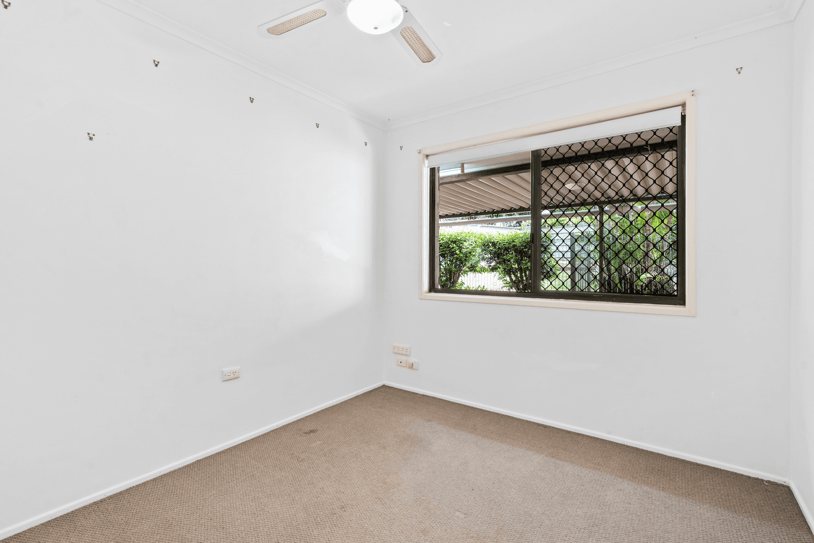 5 Kennedy Drive, CAPALABA, QLD 4157