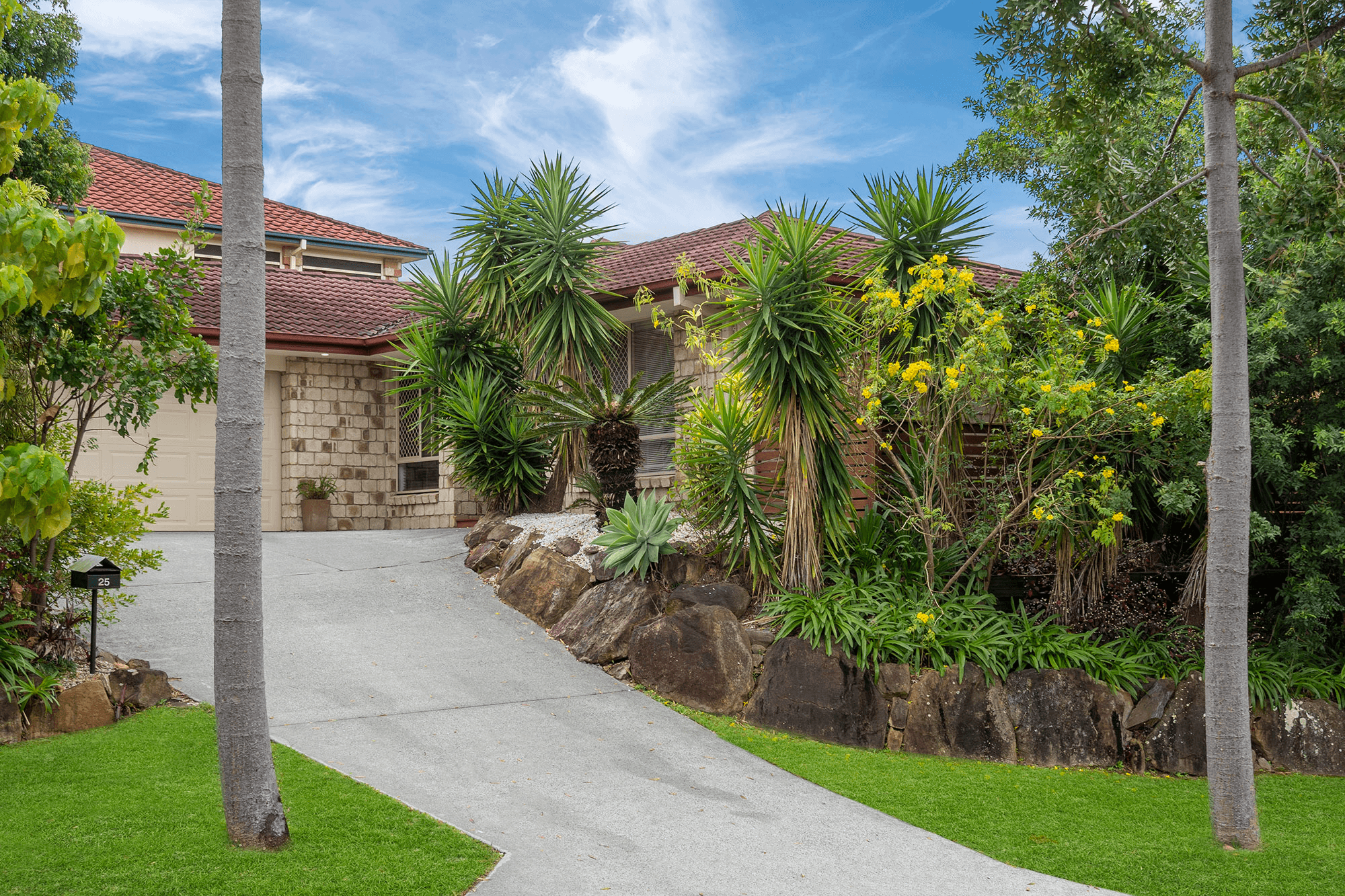 25 Armstrong Way, HIGHLAND PARK, QLD 4211