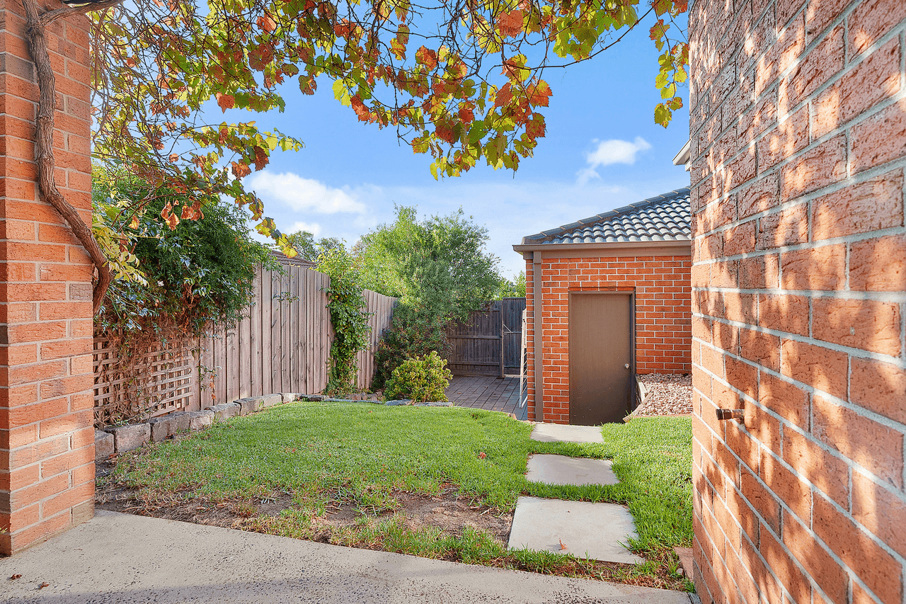 6 Light Close, Darley, VIC 3340