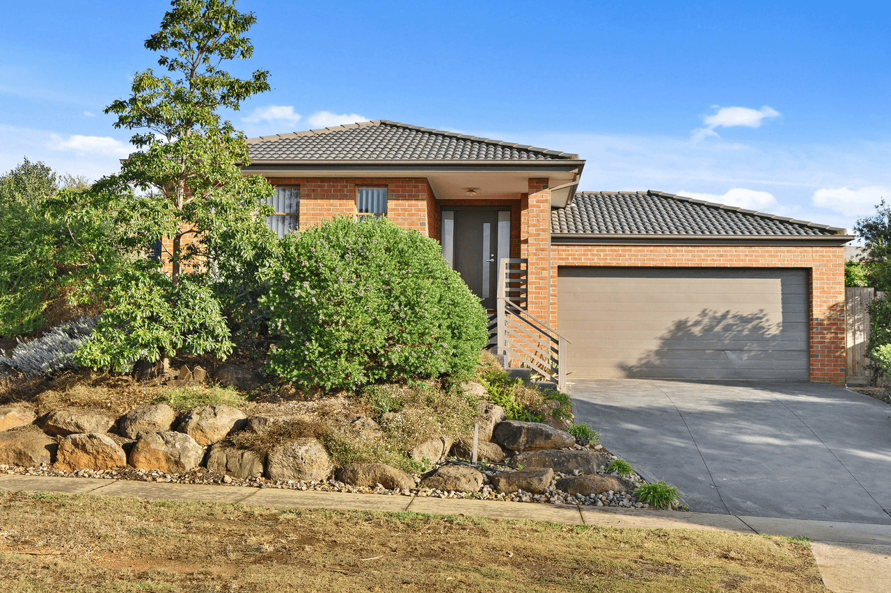 6 Light Close, Darley, VIC 3340