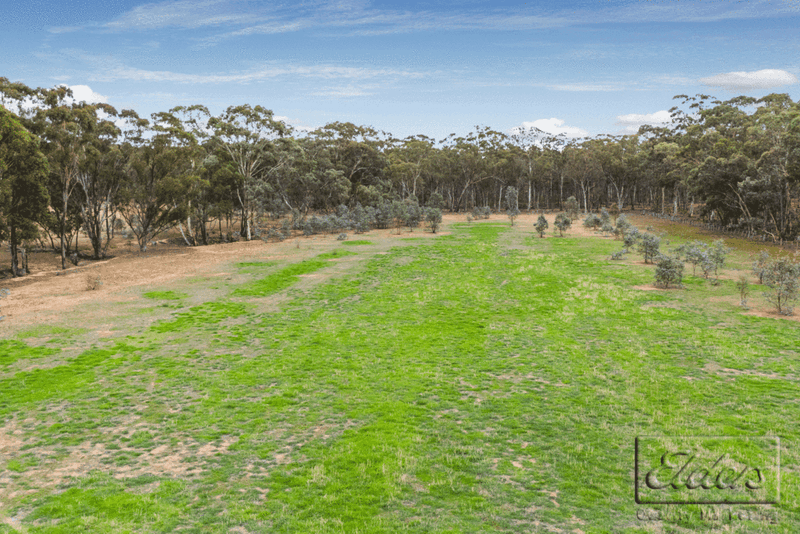 Lot A2 off Scenic Road, DUNOLLY, VIC 3472