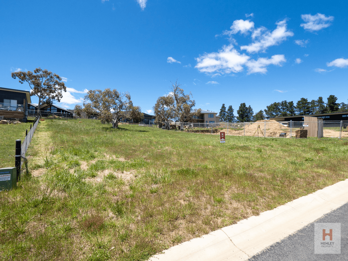 7 Willow Bay Place, East Jindabyne, NSW 2627