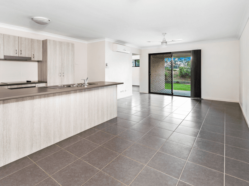 2 Pandora Place, Wulkuraka, QLD 4305