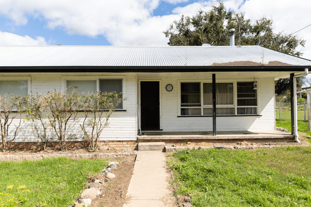 46 Simmons Street, ARMIDALE, NSW 2350