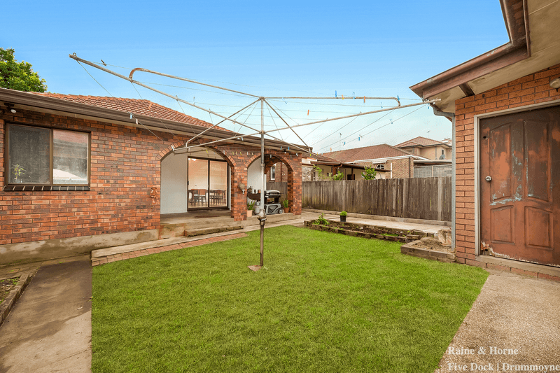 7 Glen Ormond Avenue, ABBOTSFORD, NSW 2046