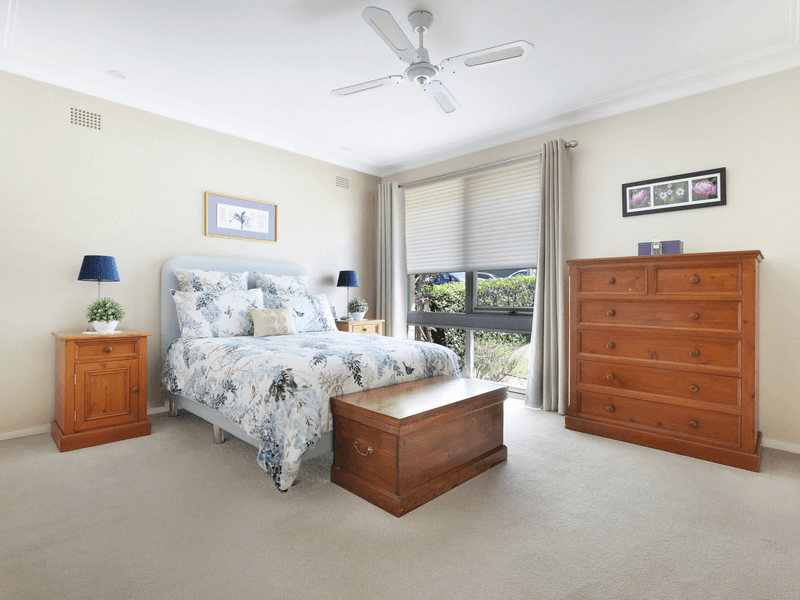 6 Nioka Ave, KEIRAVILLE, NSW 2500