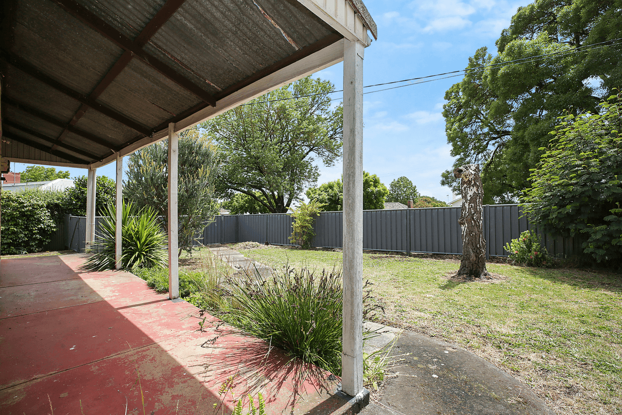 17 Barkly Street, CAMPERDOWN, VIC 3260