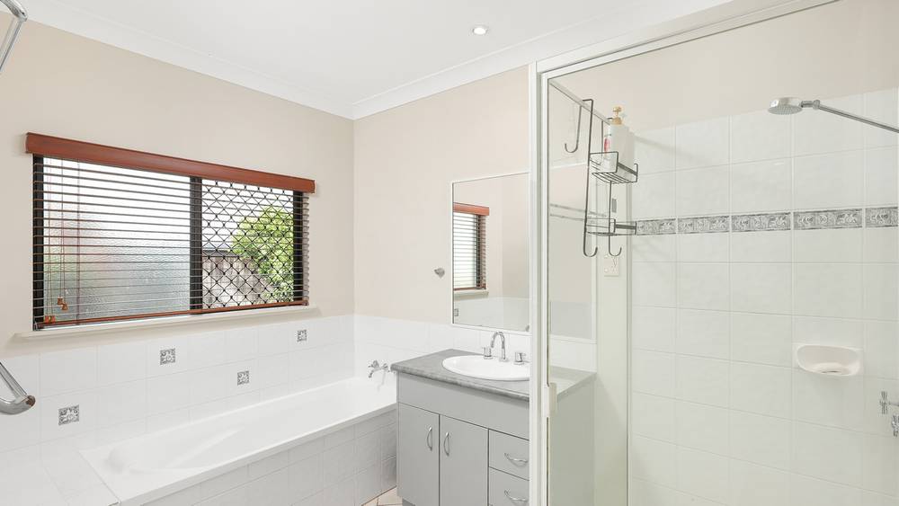 14 Howie Close, KEWARRA BEACH, QLD 4879