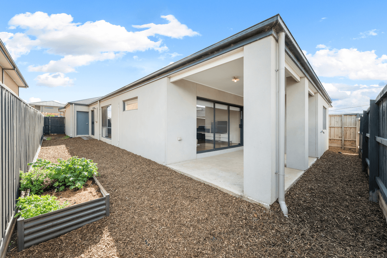 54 Ramornie Loop, WOLLERT, VIC 3750