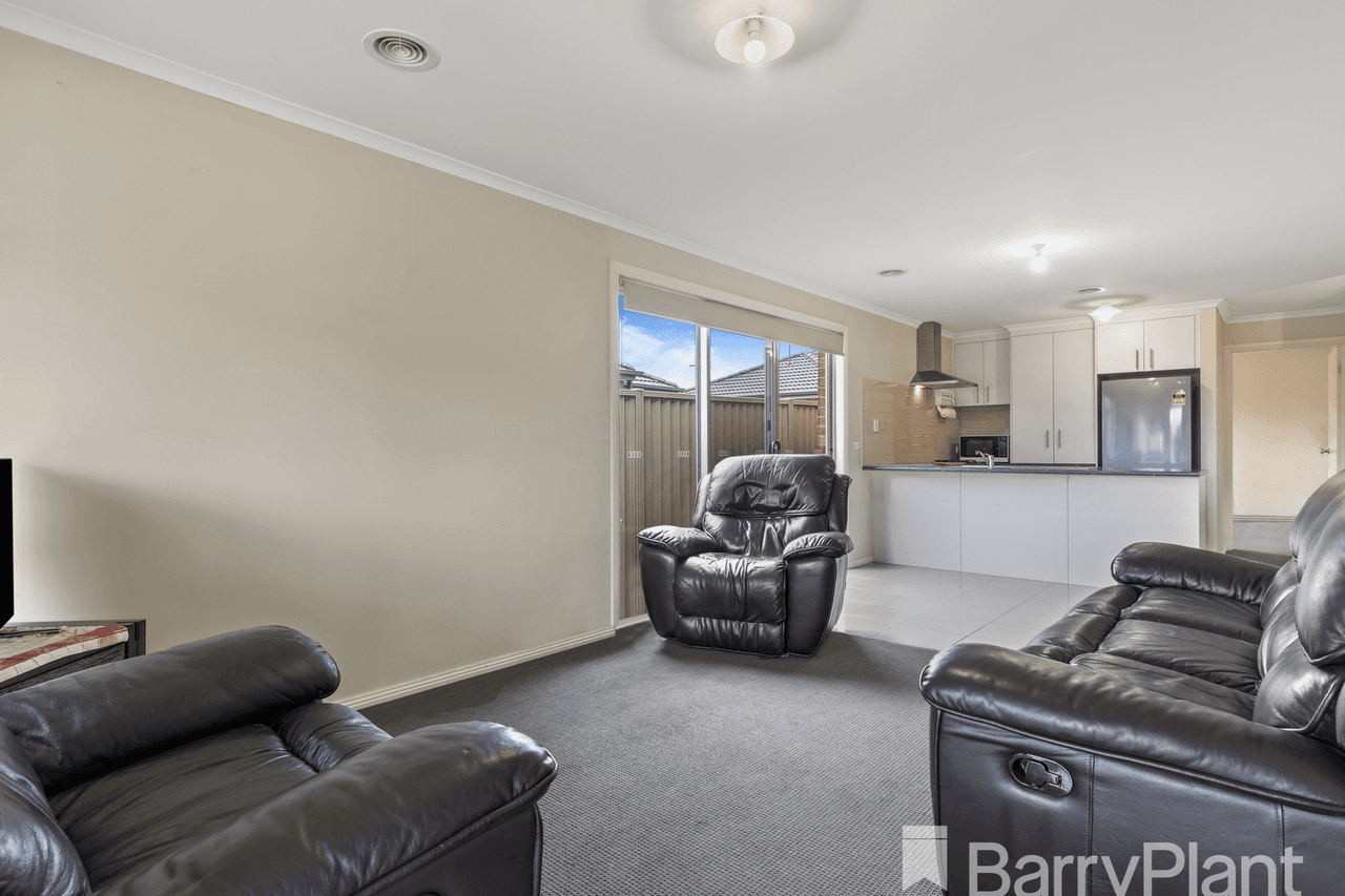 13 Tristan Drive, Sebastopol, VIC 3356