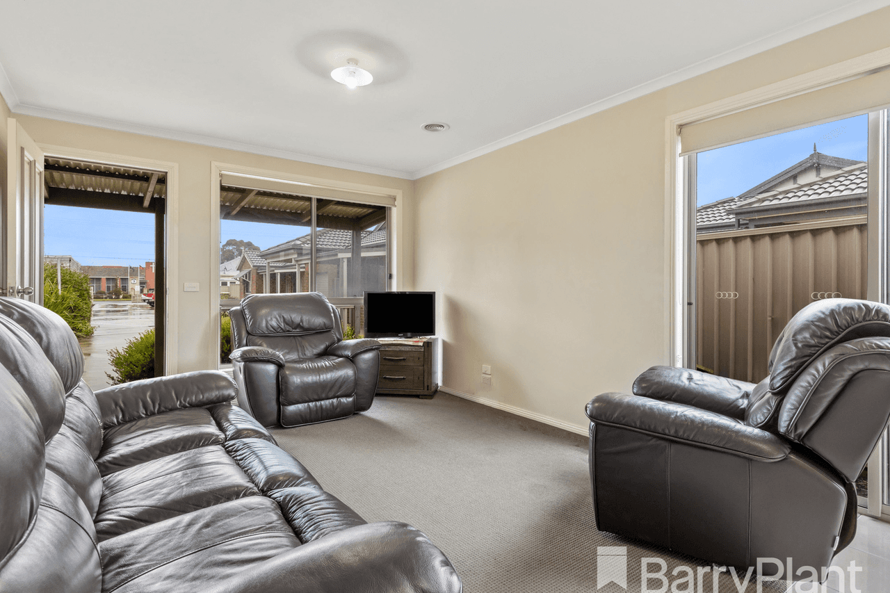 13 Tristan Drive, Sebastopol, VIC 3356