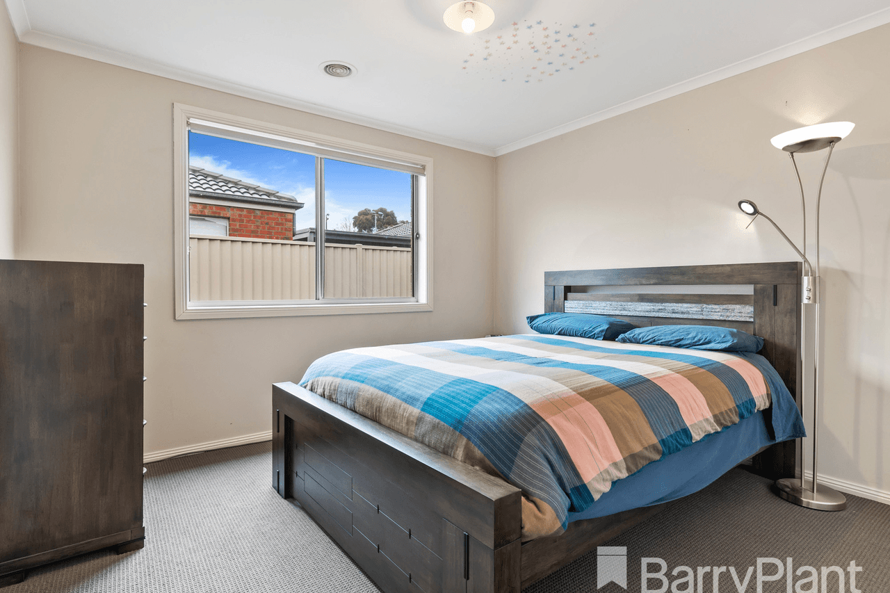 13 Tristan Drive, Sebastopol, VIC 3356