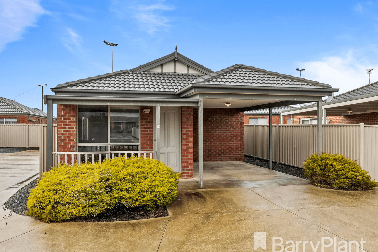 13 Tristan Drive, Sebastopol, VIC 3356