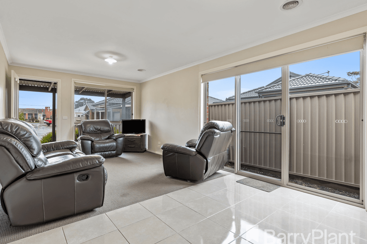 13 Tristan Drive, Sebastopol, VIC 3356