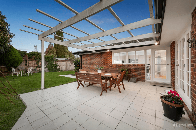 4 Gloucester Court, TEMPLESTOWE, VIC 3106