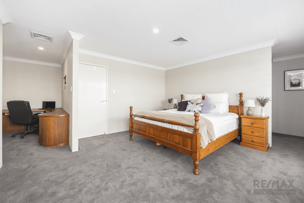 12 Caravel Approach, Jindalee, WA 6036