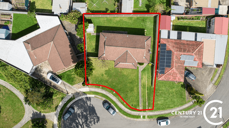 13 Lindum Place, St Johns Park, NSW 2176