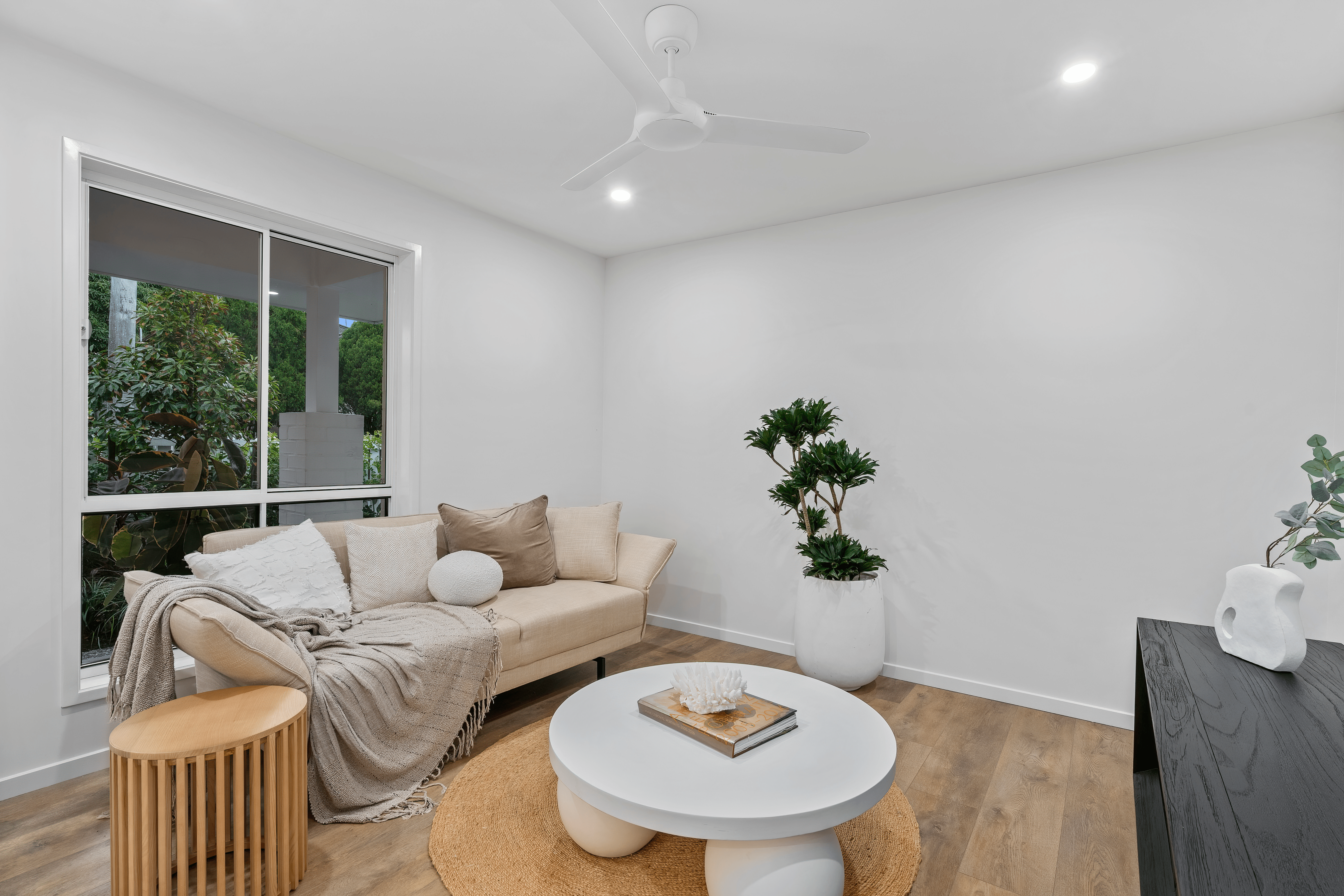 1/41 Billington Street, LABRADOR, QLD 4215