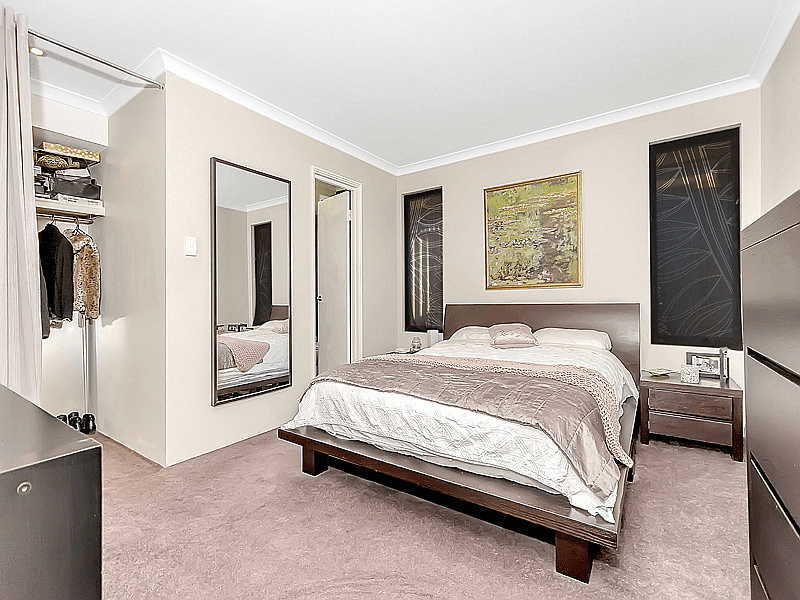 15b Fairlie Road, CANNING VALE, WA 6155