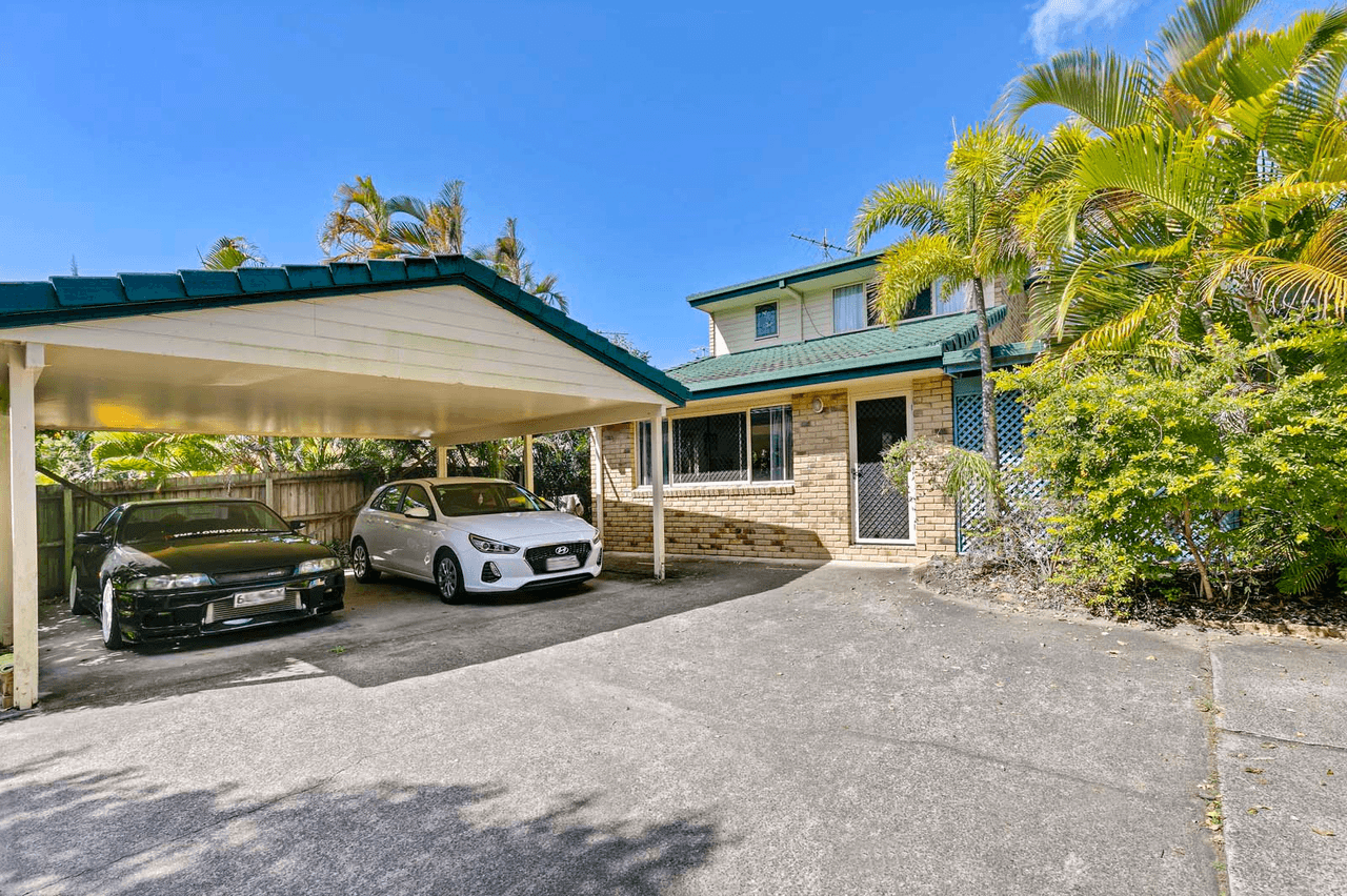 1 and 2 / 39 Hazeltine Court, Maroochydore, QLD 4558