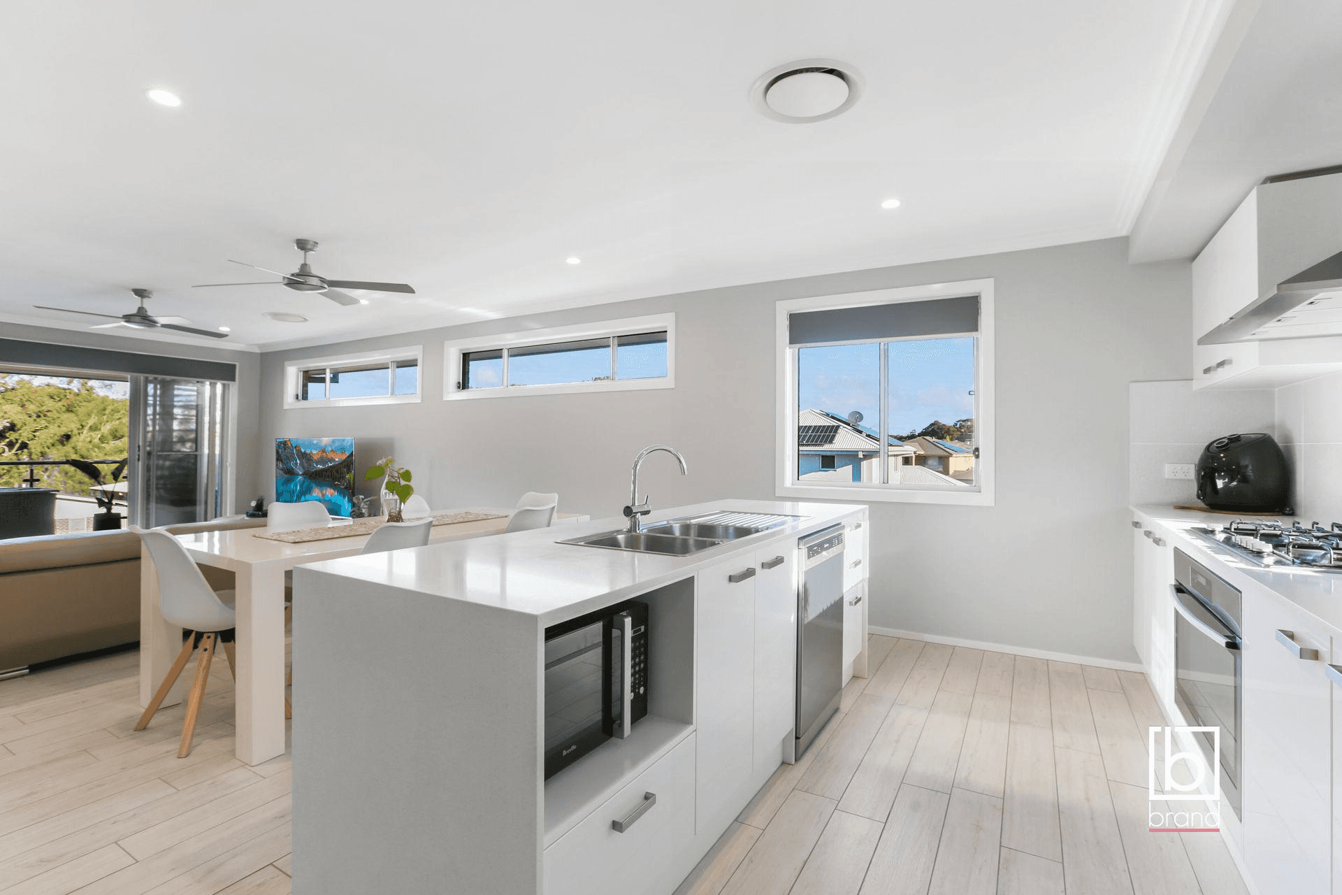 28 Mulwala Drive, WYEE POINT, NSW 2259