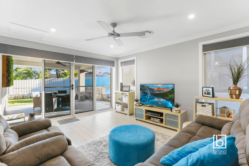 28 Mulwala Drive, WYEE POINT, NSW 2259