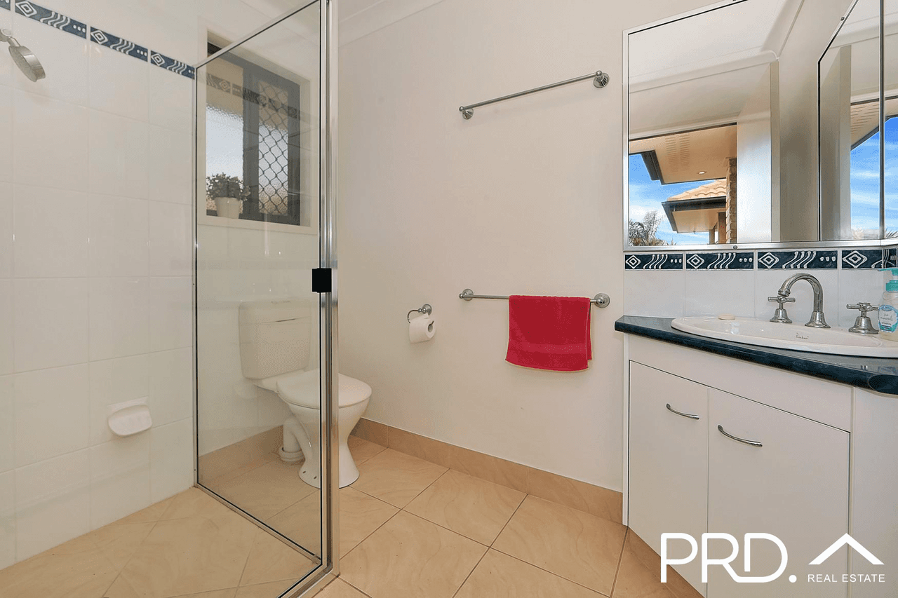 26 Forbes Court, AVOCA, QLD 4670