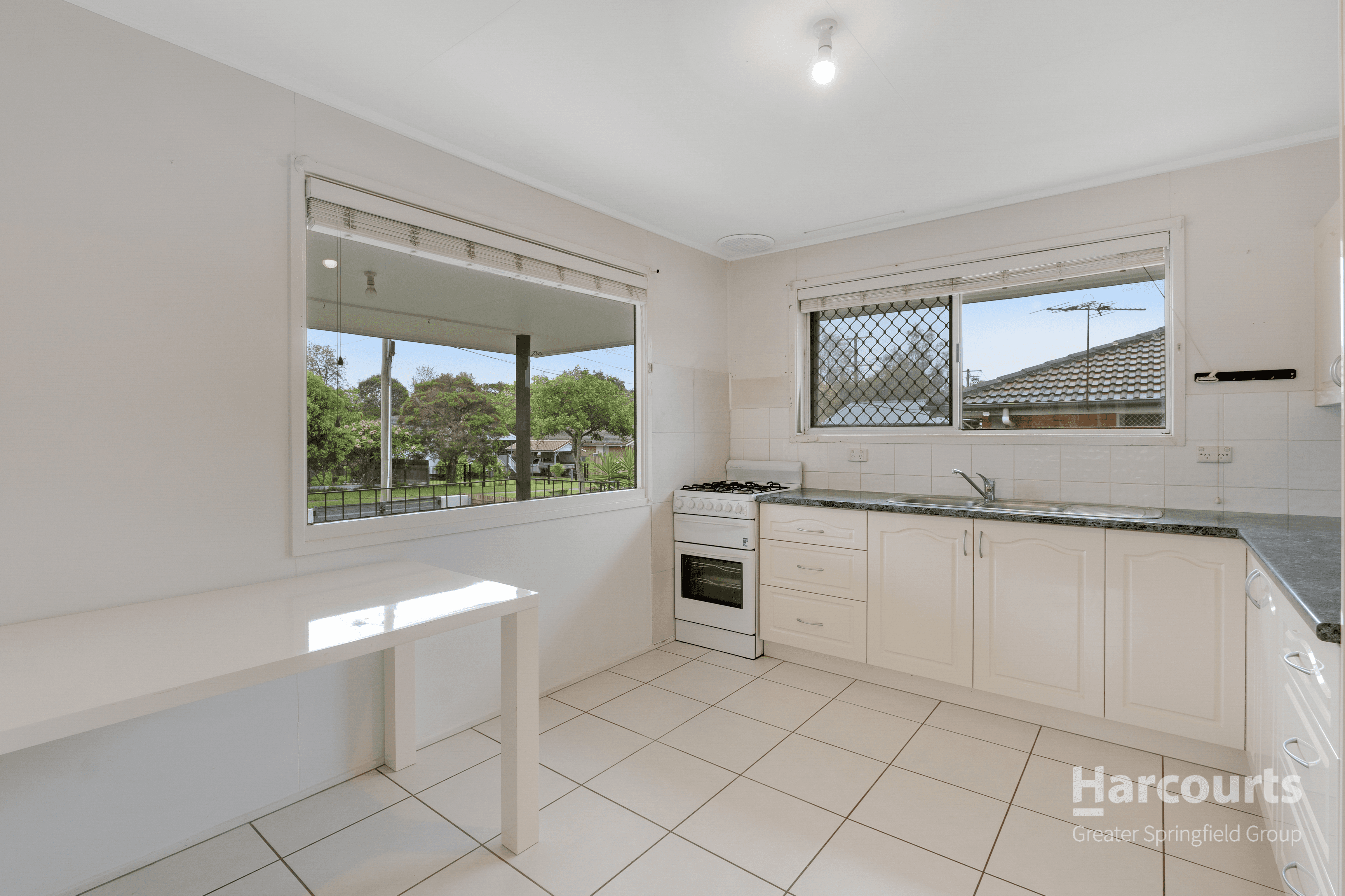 13 Kevin Street, RIVERVIEW, QLD 4303