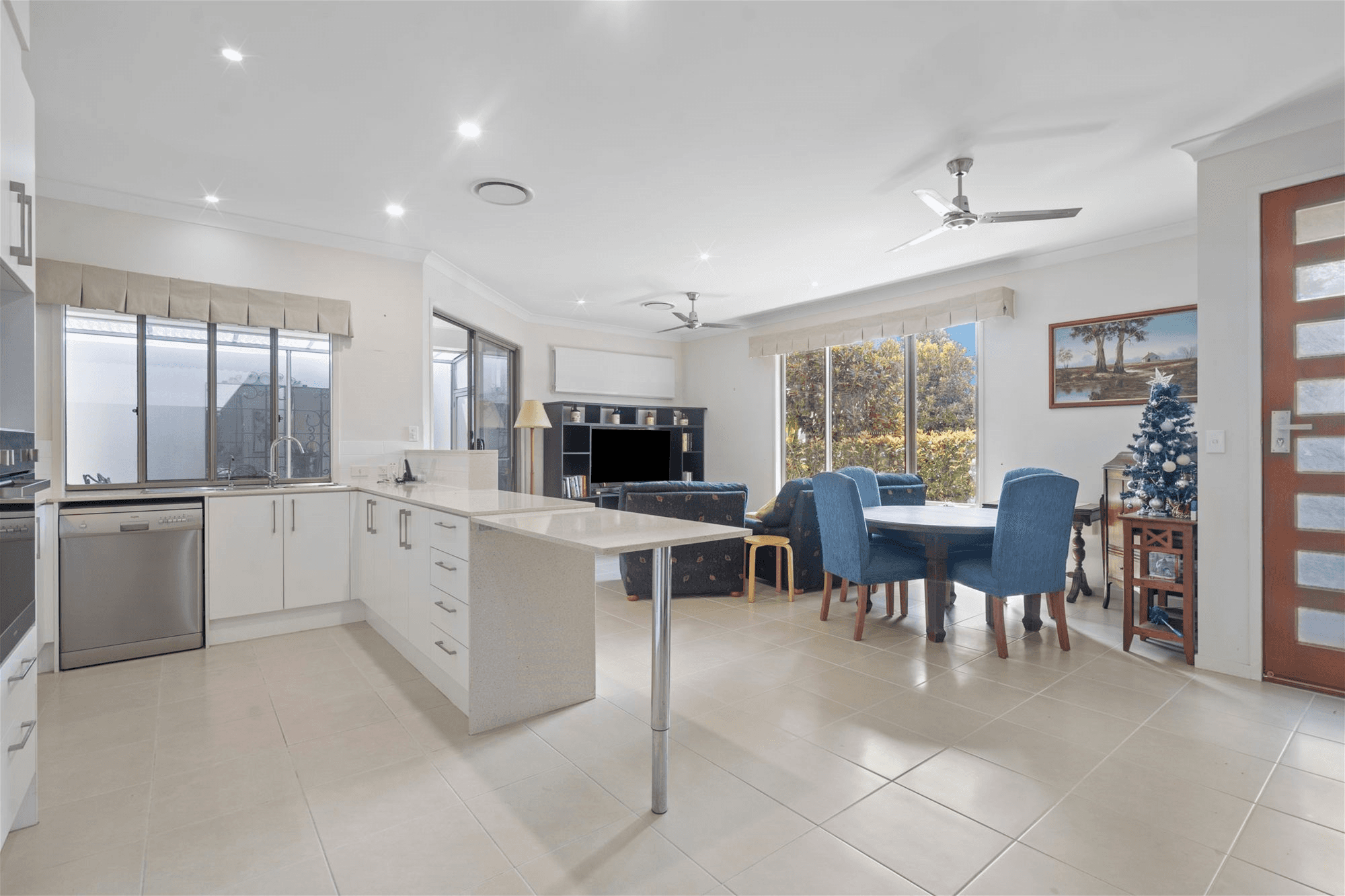 8902/299 Napper Road, ARUNDEL, QLD 4214