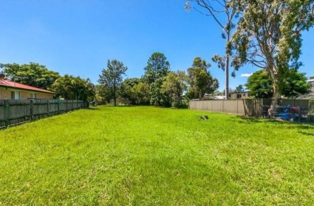 221 Horton Street, Koongal, QLD 4701