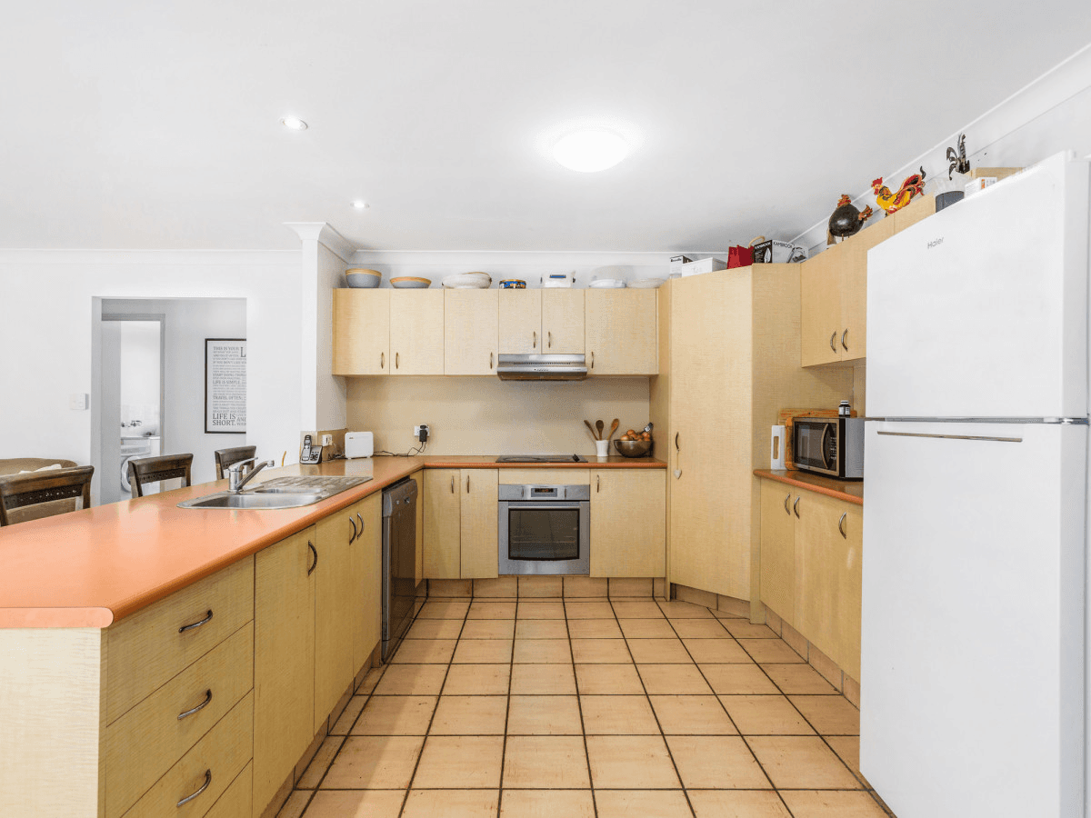 10 Muskheart Circuit, Pottsville, NSW 2489